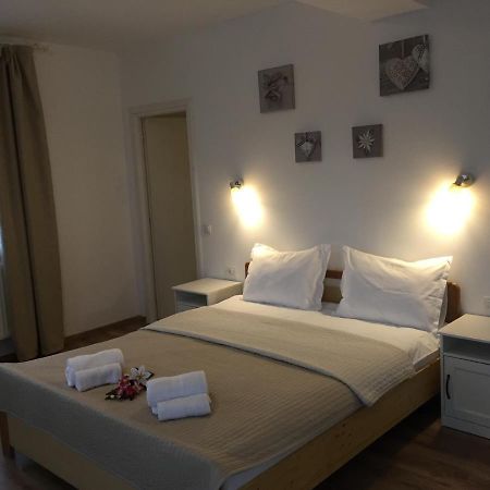 Top Style Villa Bragadiru Экстерьер фото