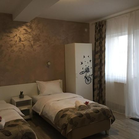 Top Style Villa Bragadiru Экстерьер фото